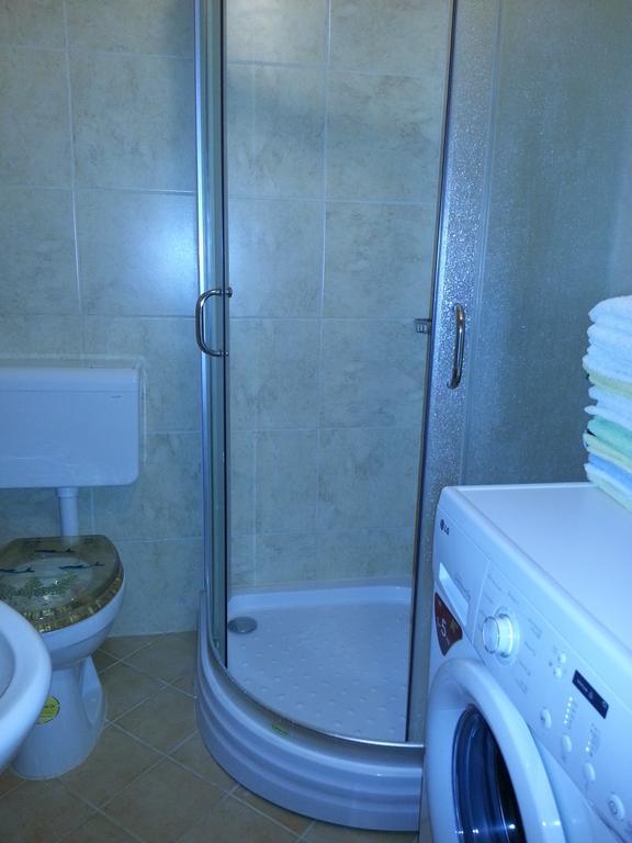 Apartmani Ante Crikvenica Buitenkant foto
