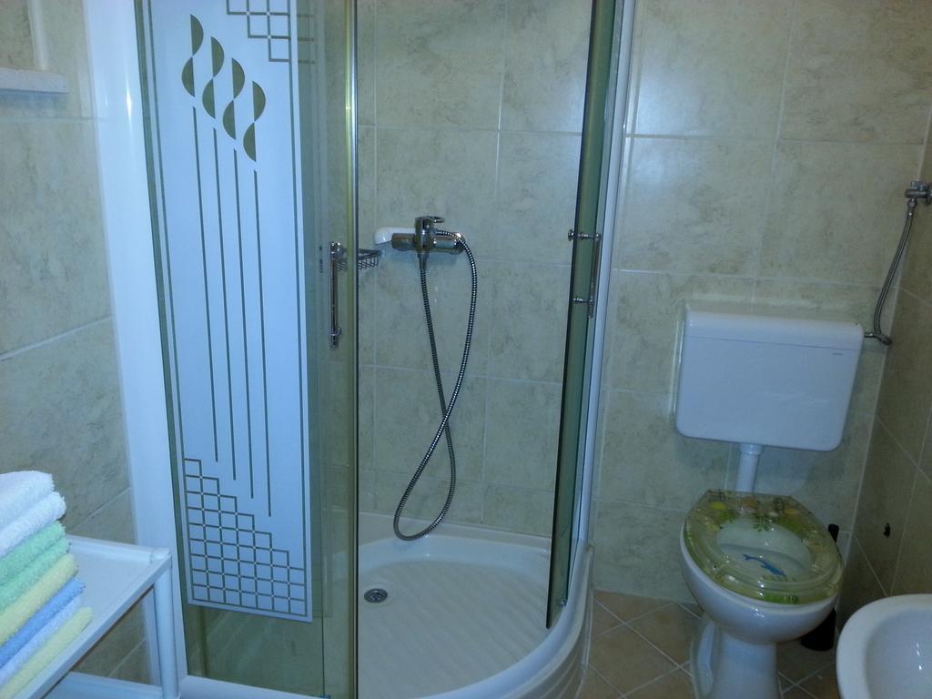 Apartmani Ante Crikvenica Buitenkant foto
