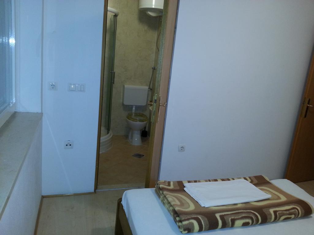 Apartmani Ante Crikvenica Buitenkant foto
